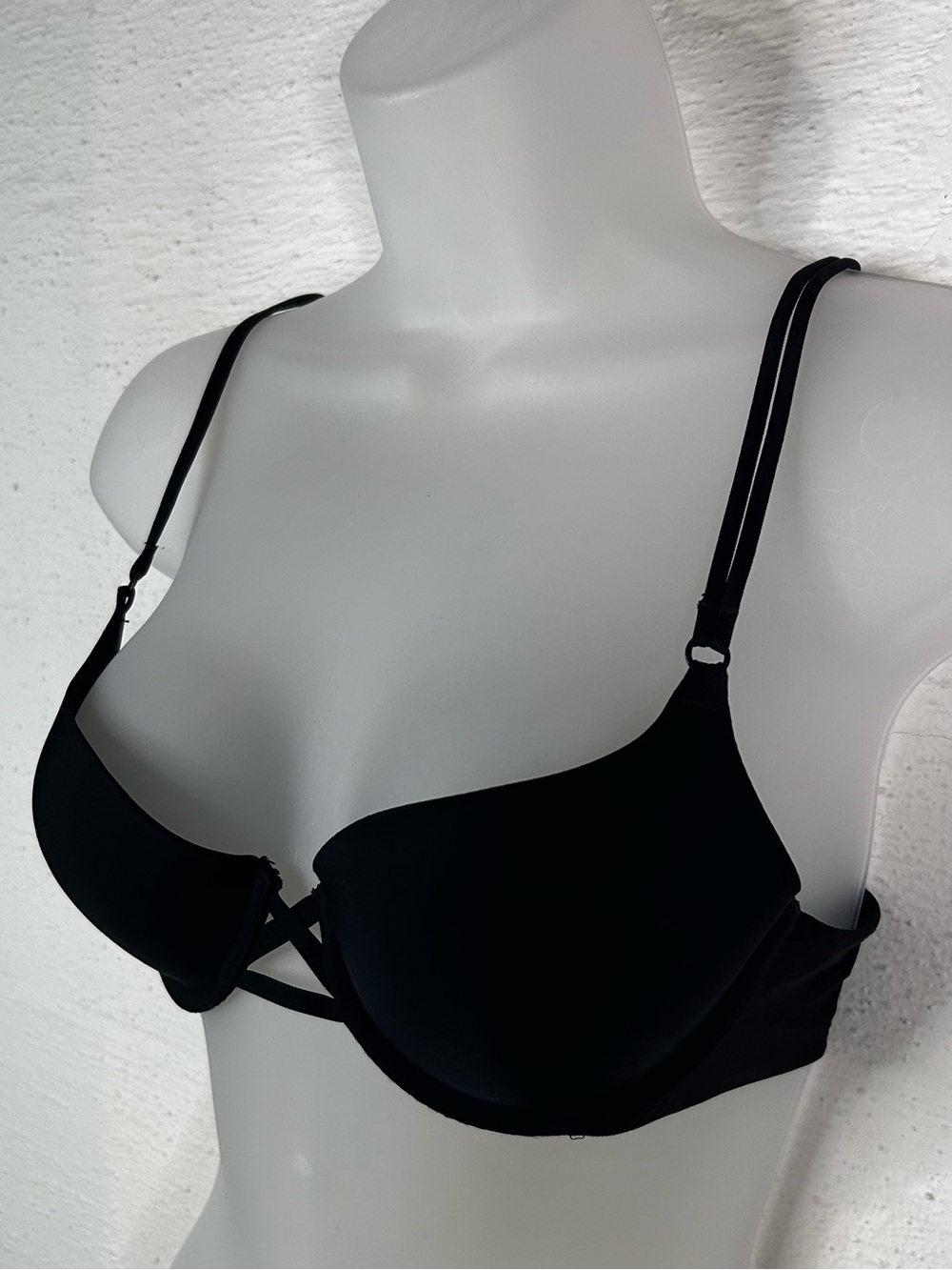VS 2012 Black bra